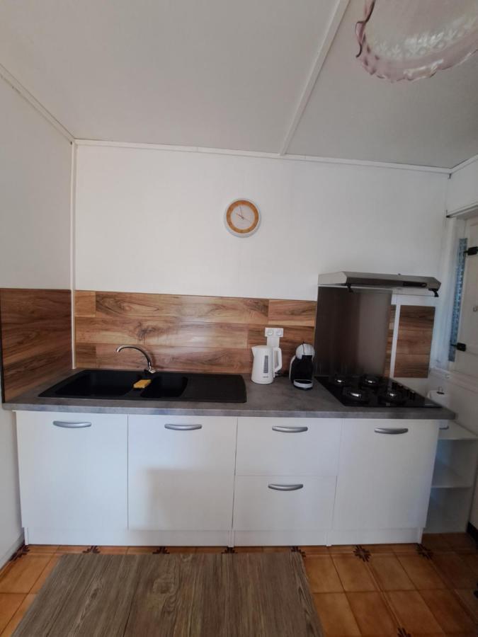 T1 Tout Confort Saint-Denis Luaran gambar